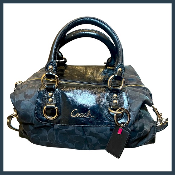 Authentic Coach purse - Picture 1 of 9